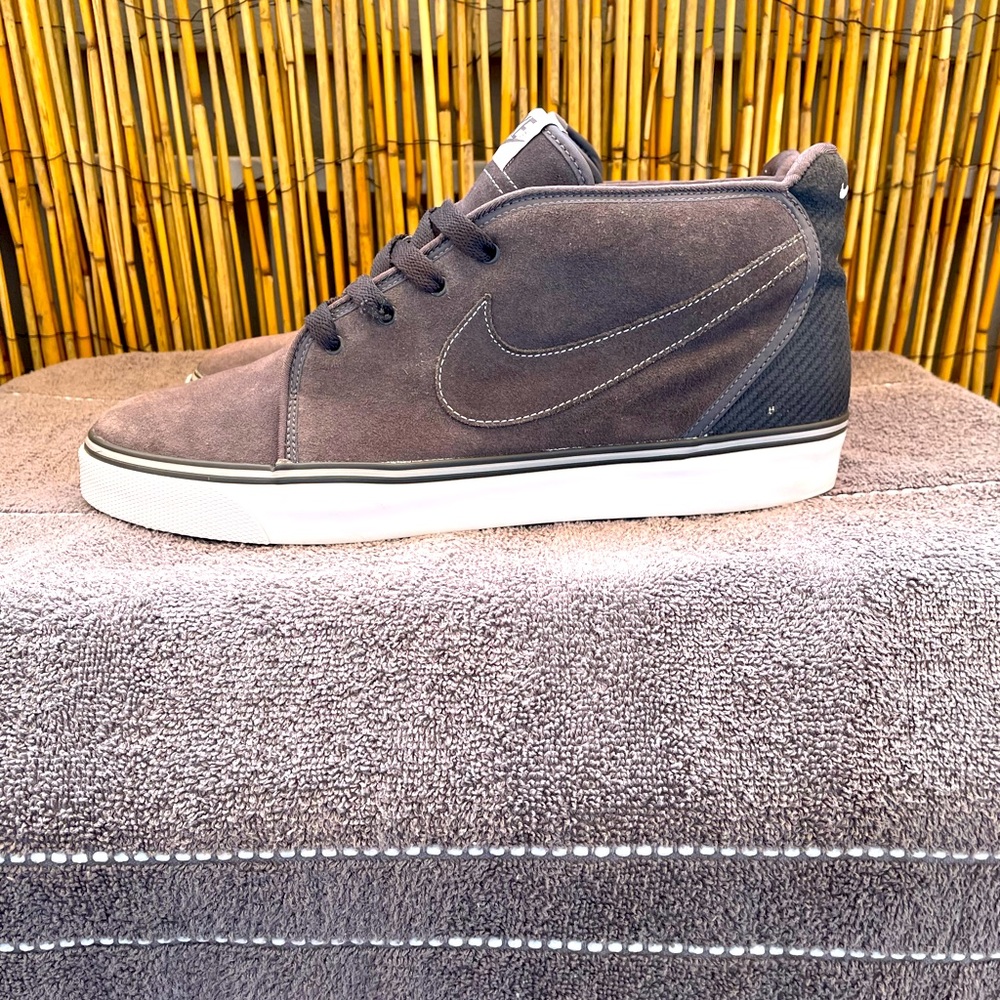 Men’s size 12 Nike Toki ND mid sneakers Grey. Great condition!